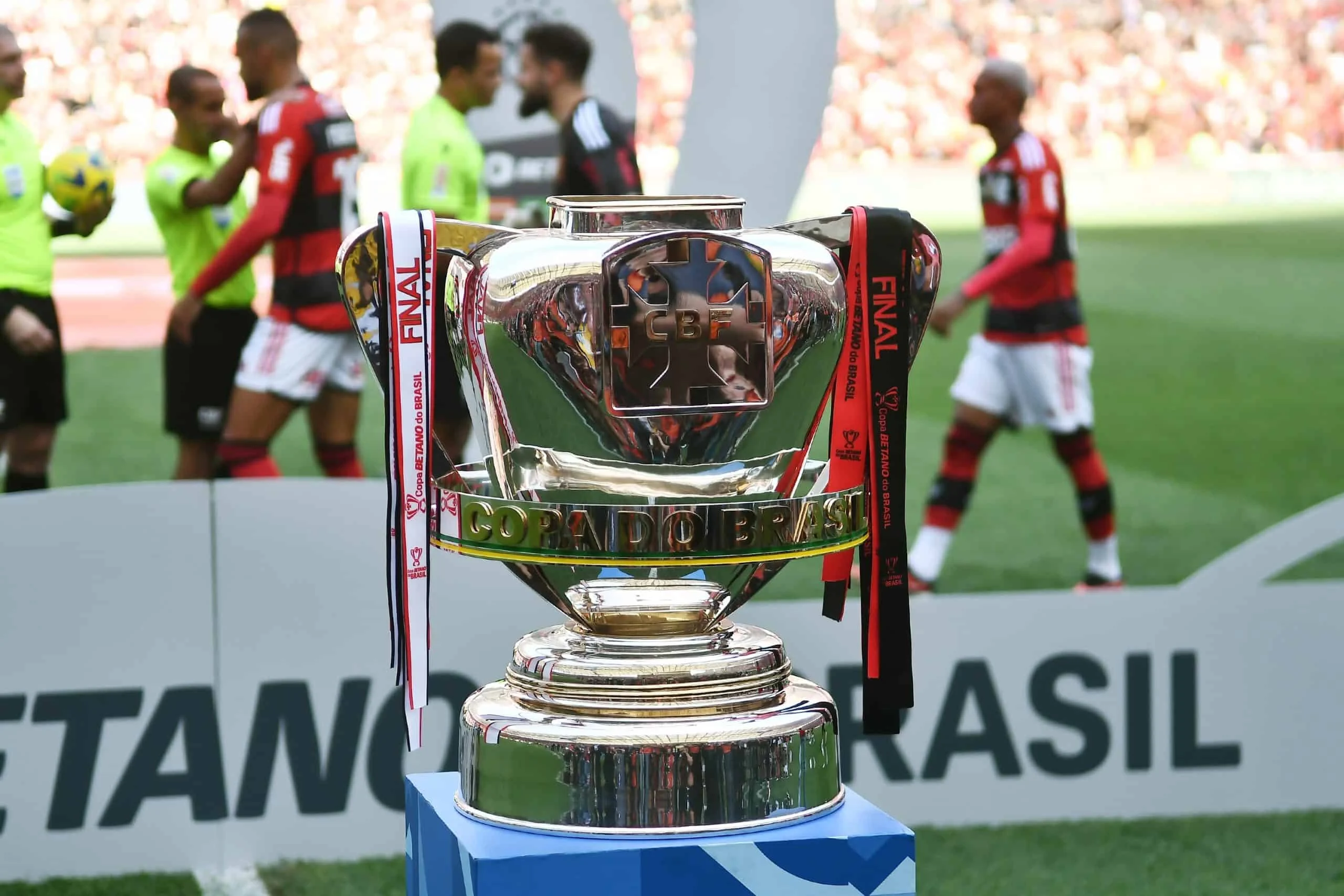 Vitória Mengalahkan Flamengo dan Raih Tiket ke Babak Oitavas Copa do Brasil