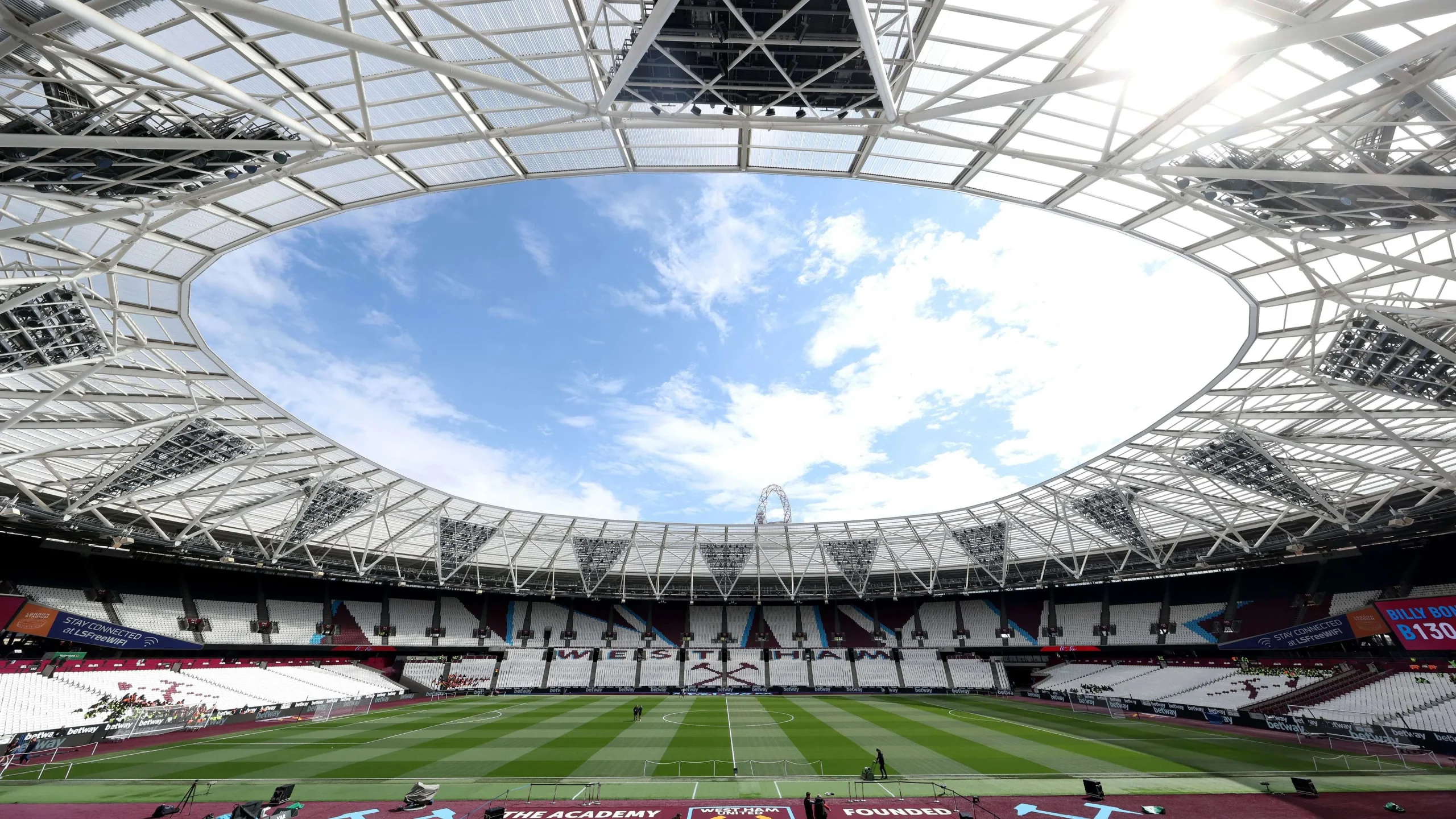 West Ham United Terancam Degradasi, Apa Yang Terjadi?