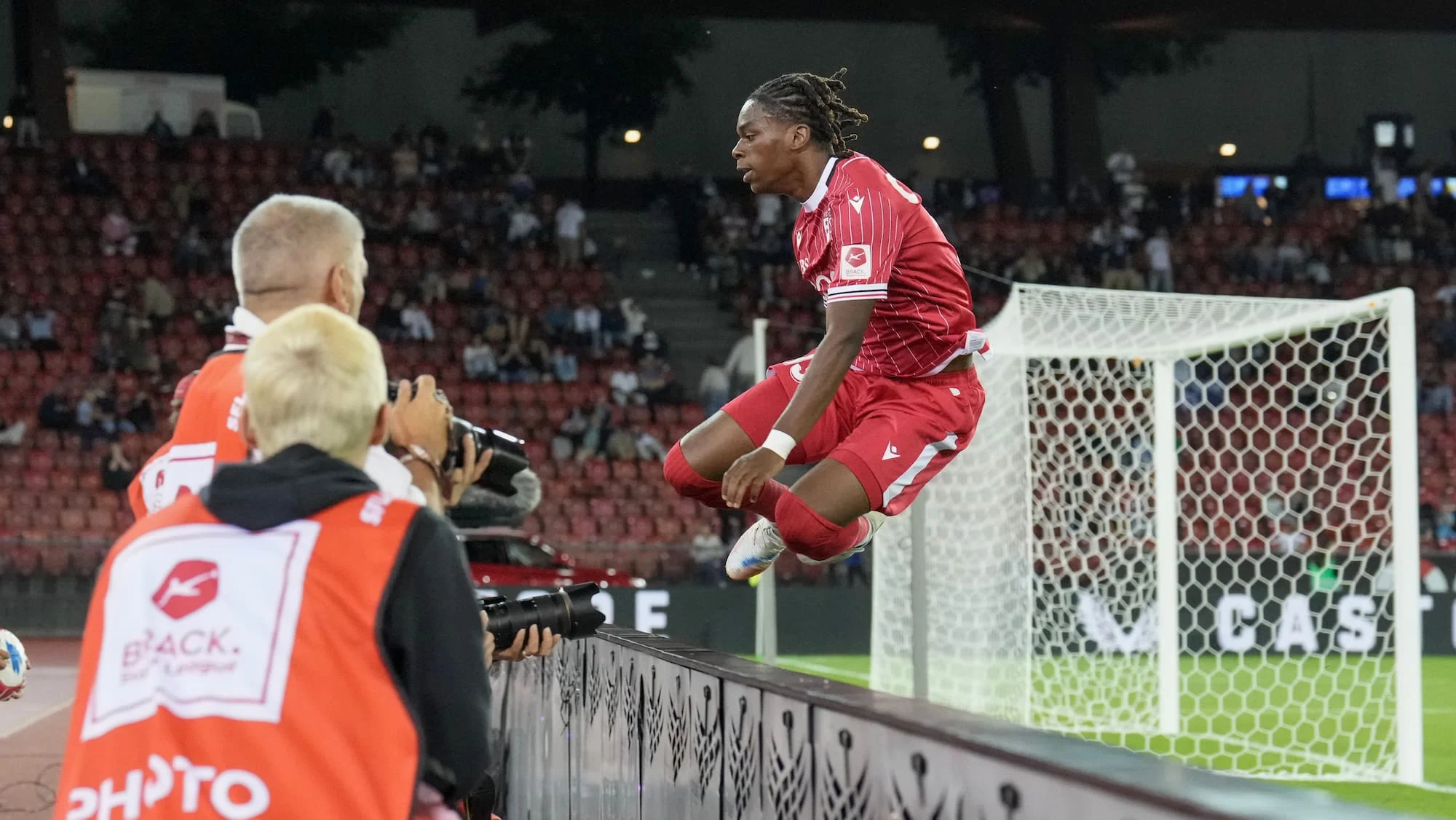 Winsley Boteli Tetap di FC Sion Hingga 2030