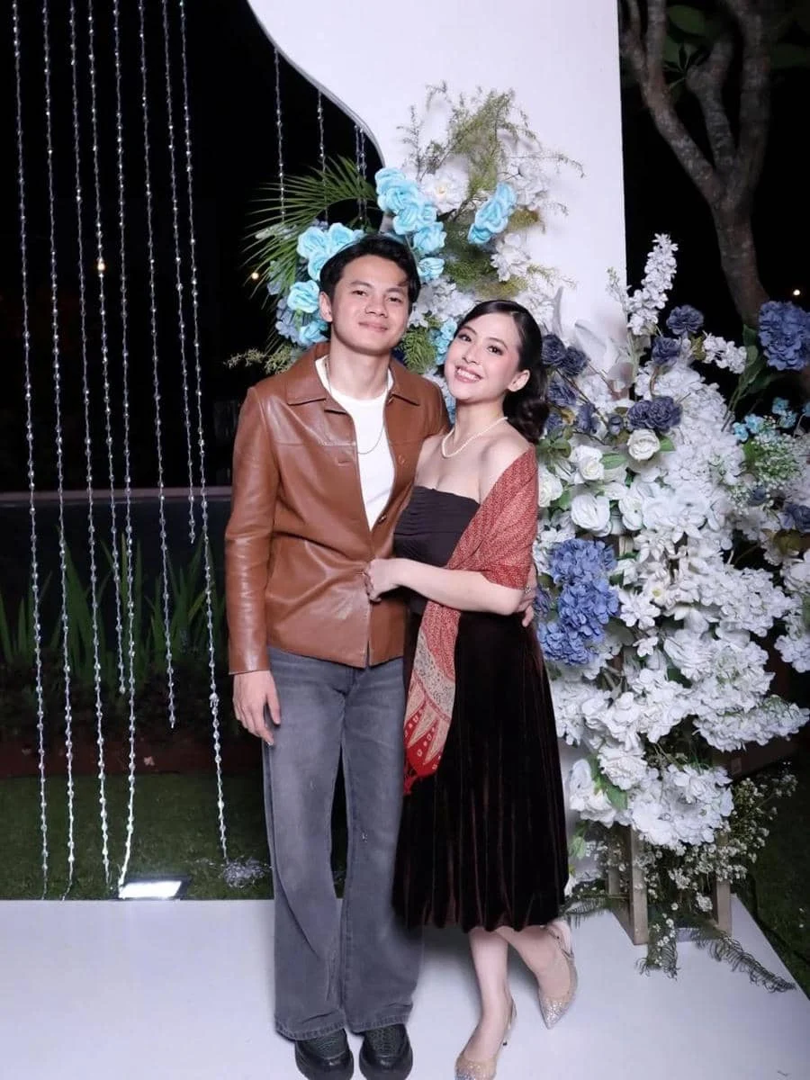Adhisty Zara Resmi Menikah dengan Tsaqib dan Mengumumkan Kehamilan Pertamanya