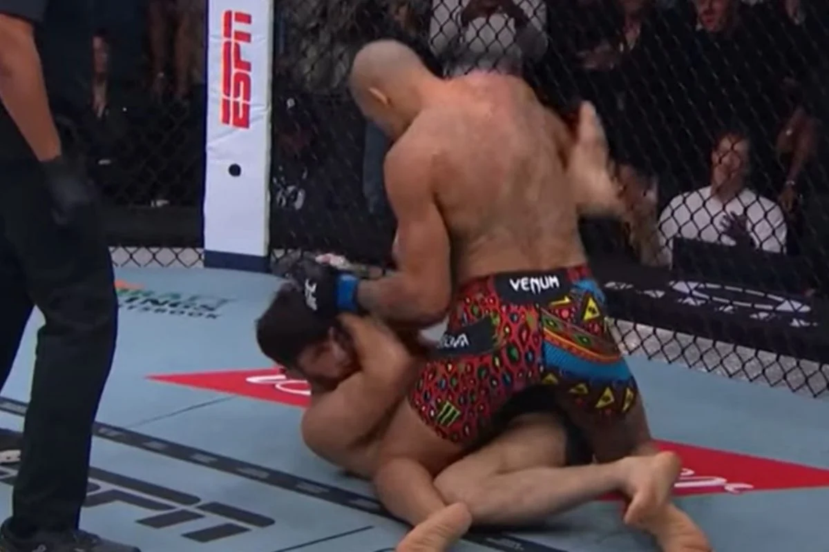 Alex Pereira Gagal Rebut Gelar, Justin Gaethje Jadi Juara Baru UFC