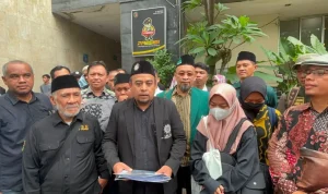 Anak Penulis Ahmad Bahar Bawa Bukti Video Dugaan Penyekapan oleh Hercules ke Polda Metro