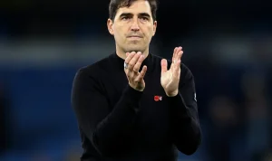 Andoni Iraola: Pelatih Baru Liverpool dengan Tantangan Besar di Liga Inggris