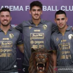 Arema FC Lepas Tiga Pemain Asli Malang, Harga BBM Naik, dan Berita Lainnya