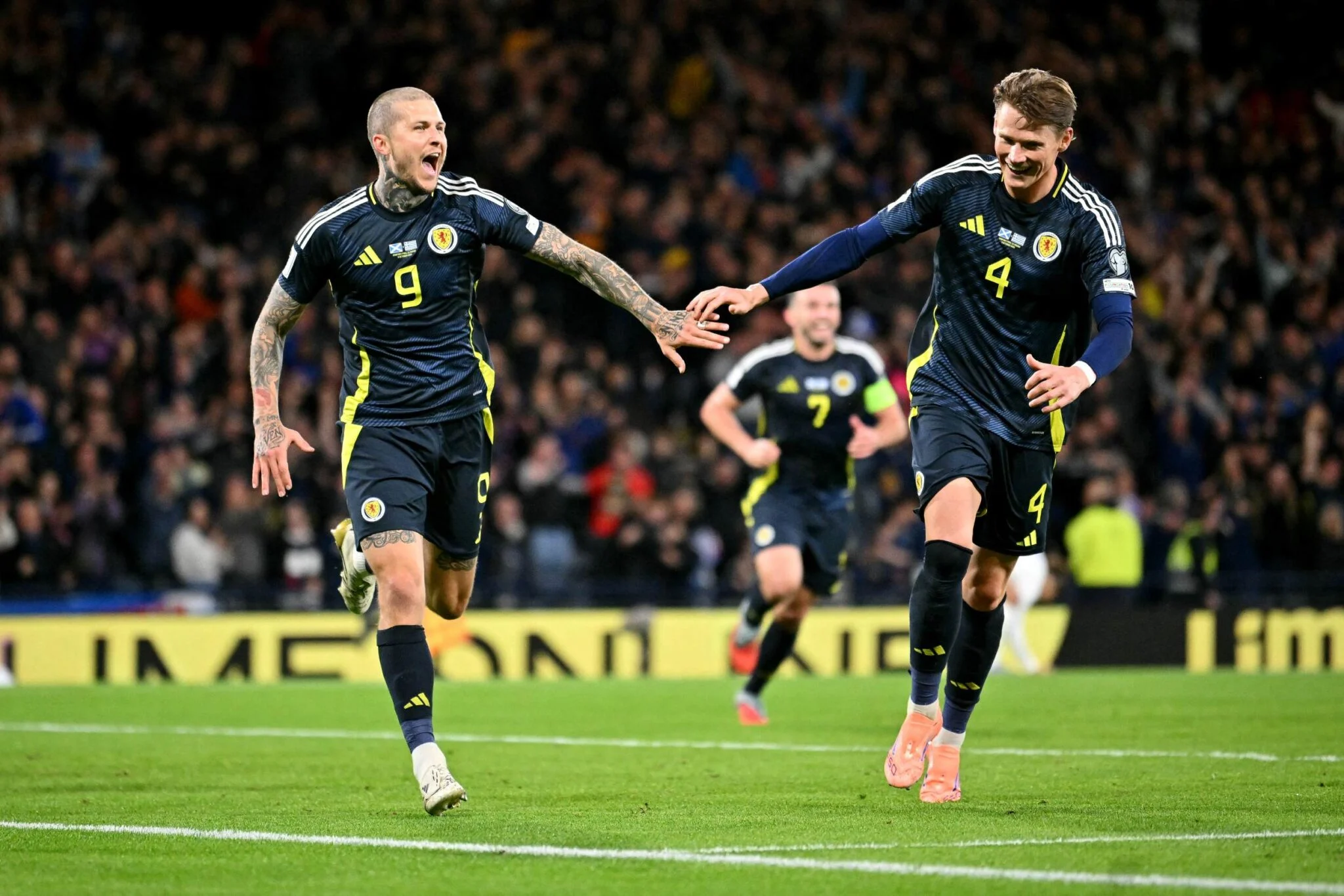 Che Adams Jadi Sorotan, Wolves dan Venezia Tertarik, Sementara Scotland Berjuang di Piala Dunia