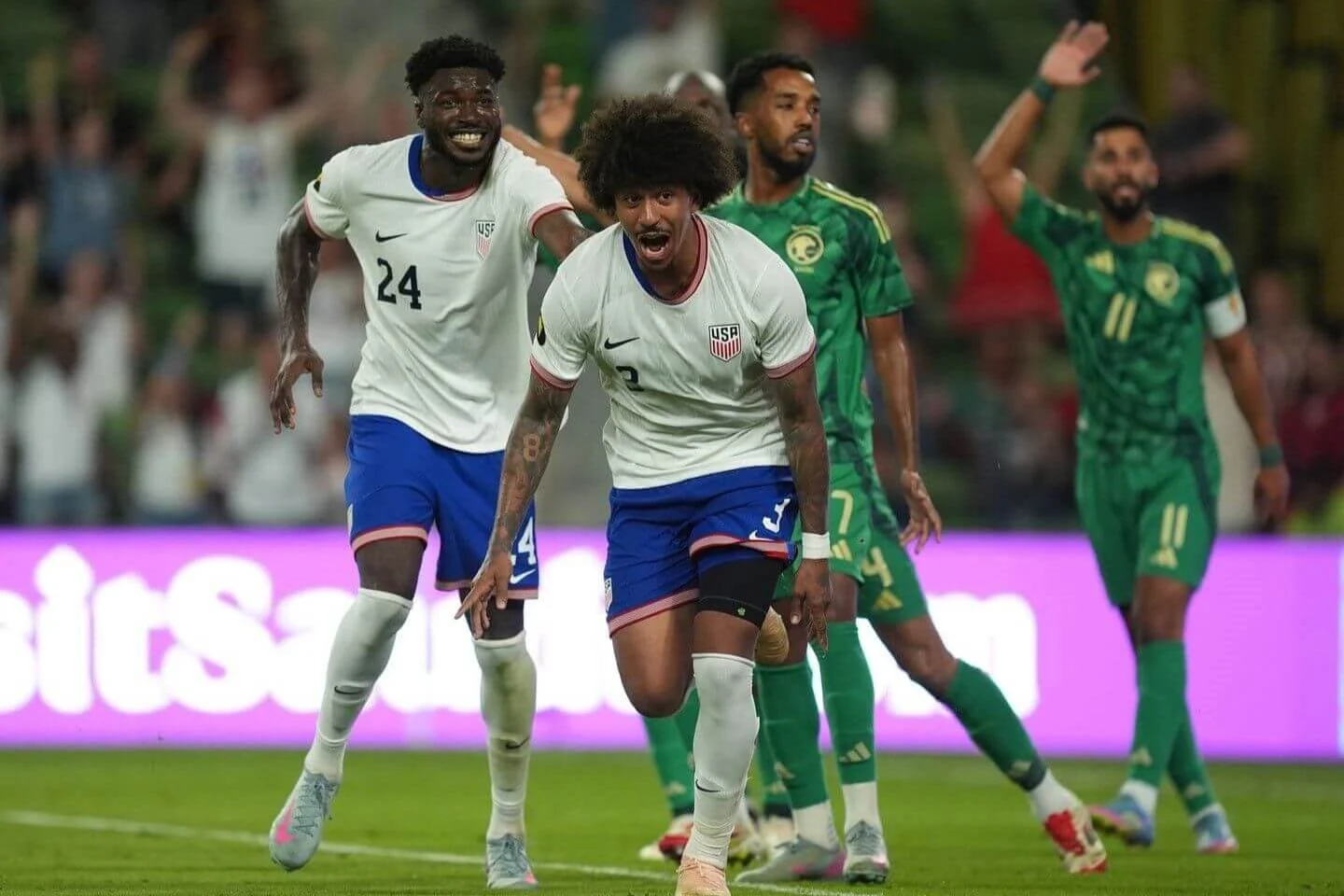 Chris Richards dan USMNT Siap Hadapi Turki di Piala Dunia