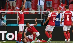 Christian Eriksen Kolaps di Lapangan, Laga Denmark vs Ukraina Dihentikan