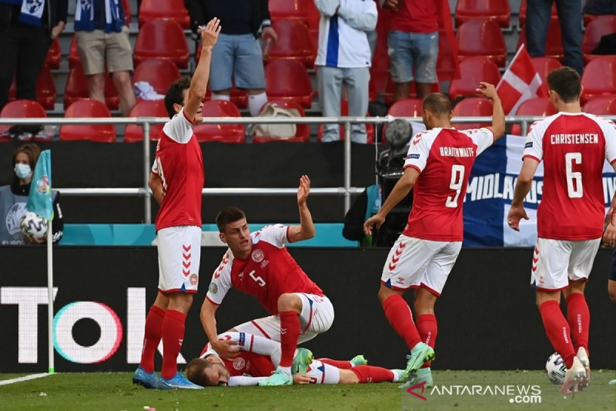 Christian Eriksen Kolaps di Lapangan, Laga Denmark vs Ukraina Dihentikan