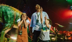 Dinos Alive dan Rave Anak-Anak, Acara Seru di Oakland