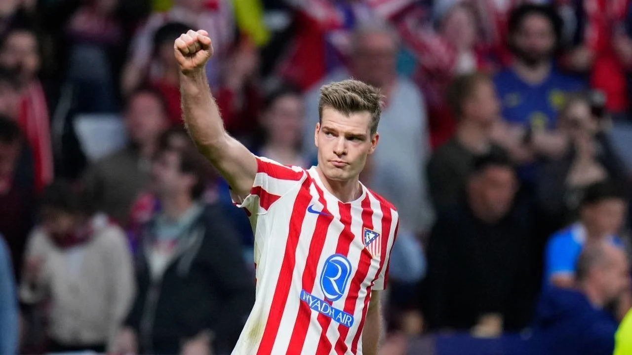 Dusan Vlahovic Pergi Gratis, Juventus Jajaki Alexander Sorloth sebagai Pengganti