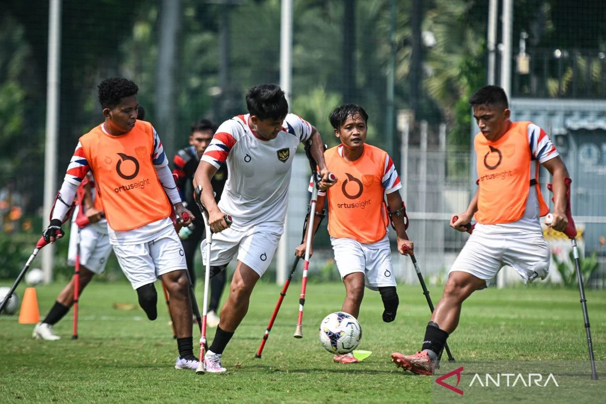 Eredivisie dan Sepak Bola Dunia: Antara Kemenangan dan Persiapan