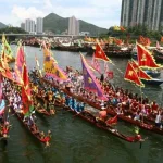 Festival Perahu Naga: Sebuah Perayaan Tradisional Tiongkok yang Meriah