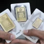 Harga Emas 24 Karat Turun, Saham Emiten Tambang Emas Bergerak Bervariasi
