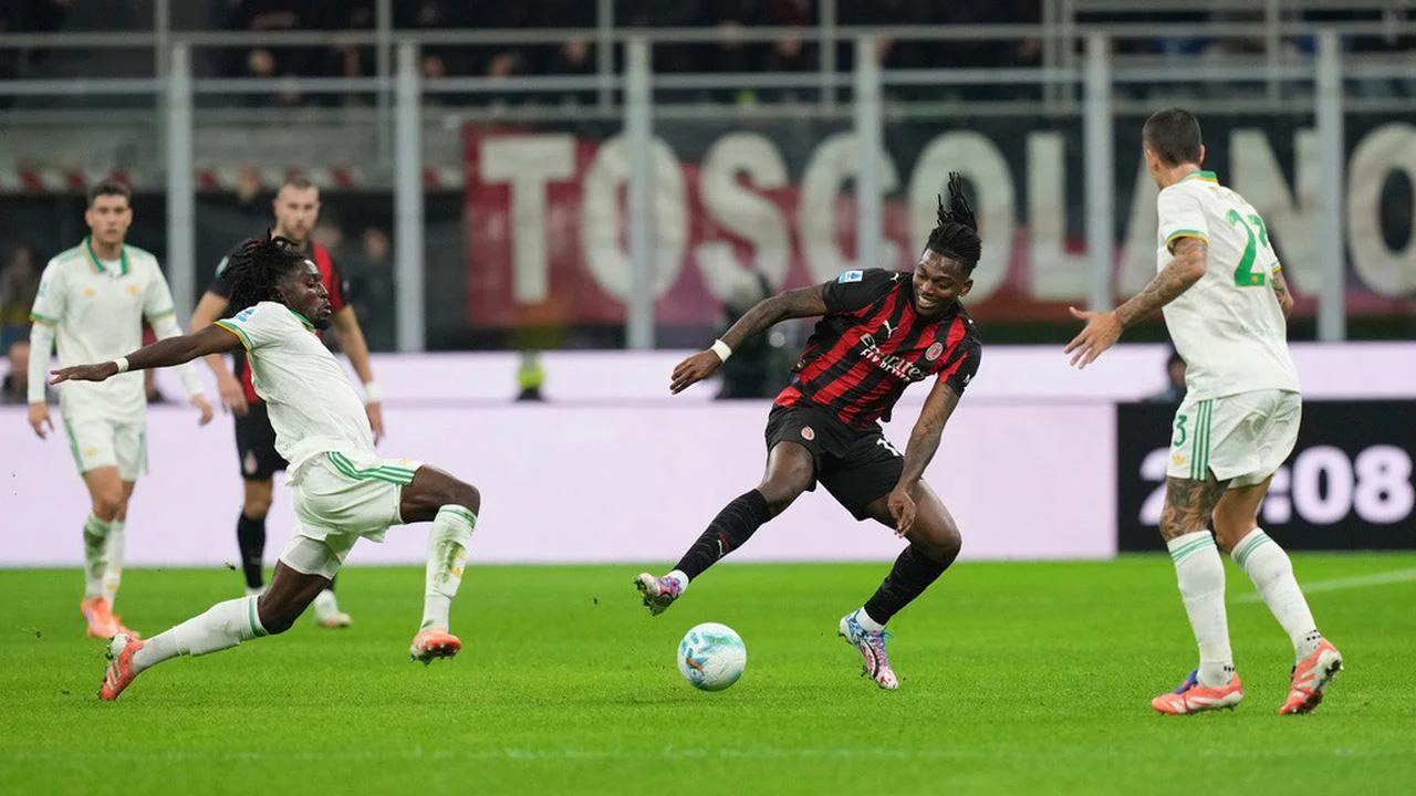 Italia FC: Besiktas Tawarkan Kontrak 2 Tahun untuk Vincenzo Italiano, Sementara Roma Menerima Pembayaran dari Transfer Pemain