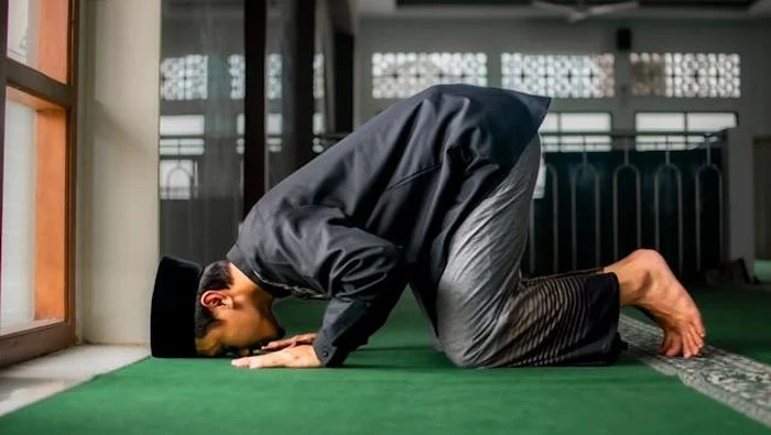 Jadwal Salat Isya di Berbagai Kota: Informasi Penting untuk Umat Muslim