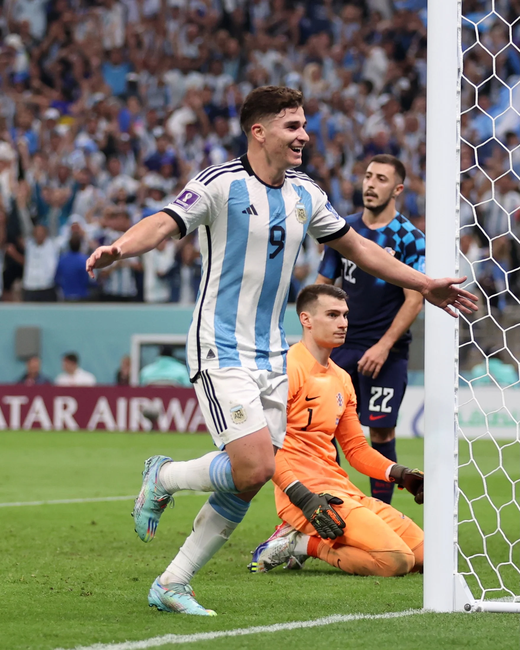 Julian Alvarez Dalam Sorotan: Performa di Piala Dunia dan Prospek Transfer ke Manchester United