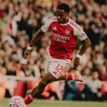 Jurrien Timber, Pemain Arsenal yang Dinobatkan sebagai Pemain Terbaik di Dunia oleh Bacary Sagna