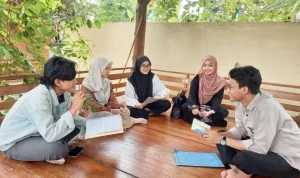 Kericuhan di UGM: Mahasiswa Geruduk Diskusi dengan Tiga Pejabat Negara, Pemerintah Tetap Terbuka untuk Kritik