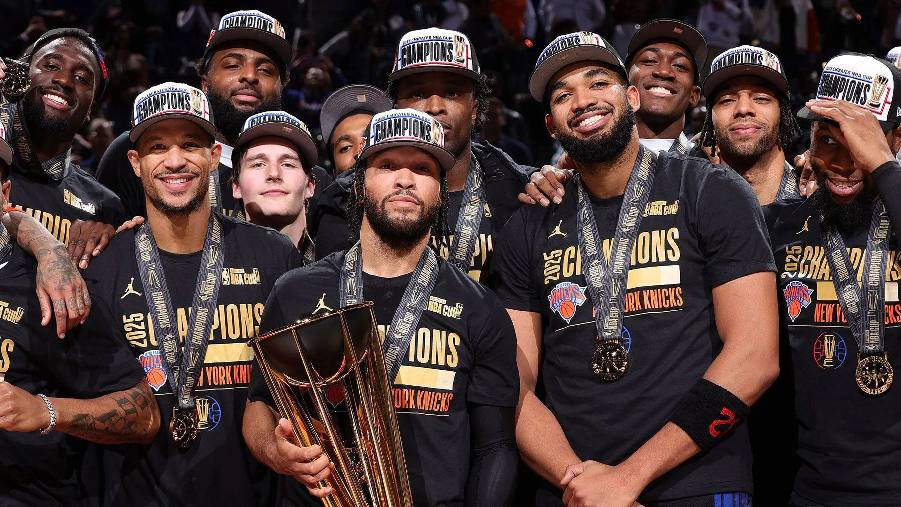 Knicks Raih Gelar NBA Setelah 53 Tahun: Kemenangan Bersejarah dan Pawai Kemenangan