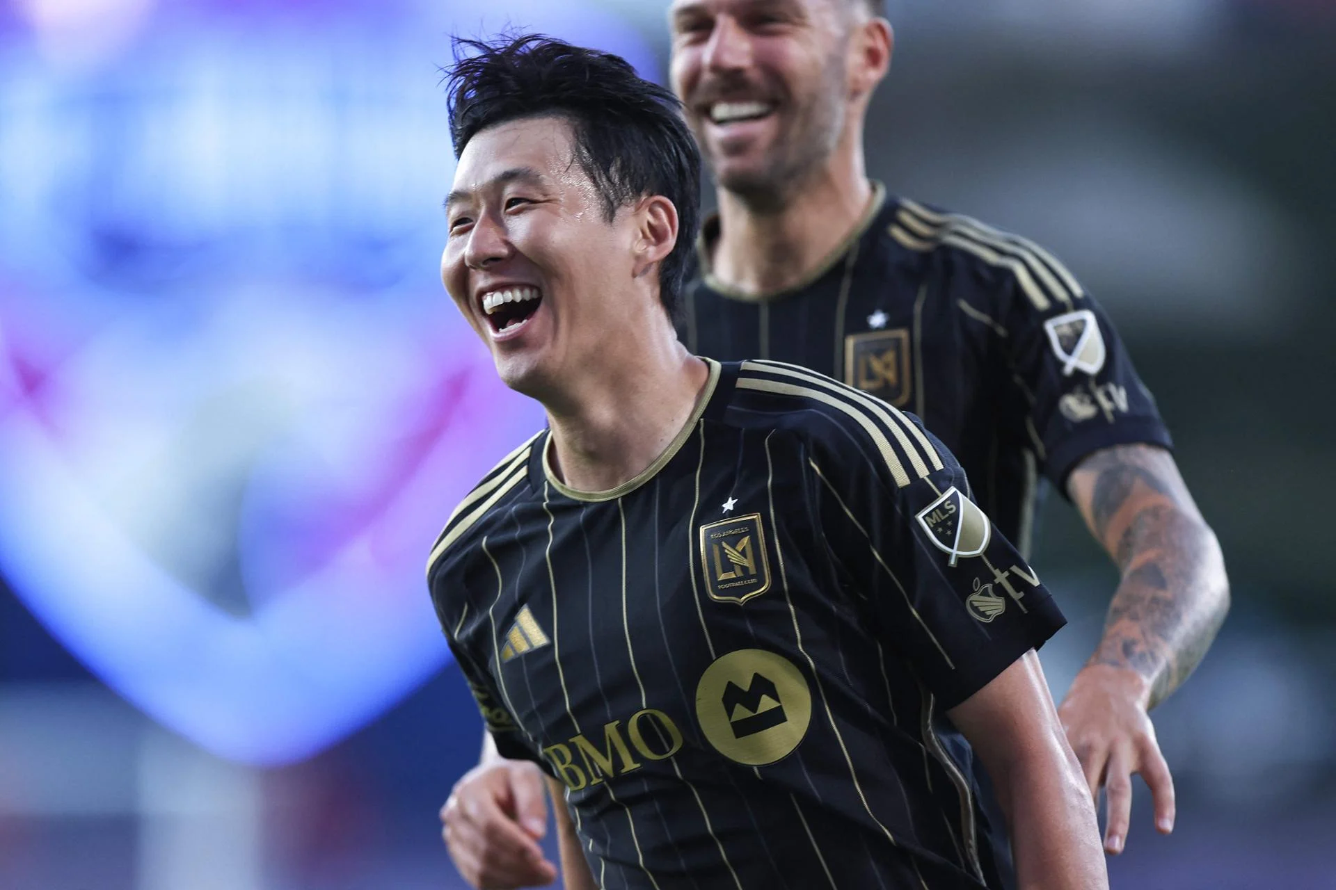 Korea Selatan Bangkit dari Keterpurukan, Matej Kovar Tak Bisa Menahan Laju Son Heung-Min dan Hwang In-Beom