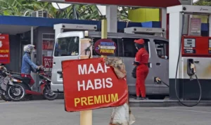 Krisis Bahan Bakar: Siapa yang Membayar Harga Mahal?