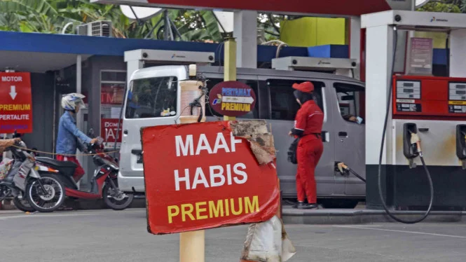 Krisis Bahan Bakar: Siapa yang Membayar Harga Mahal?