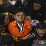 Mantan Pejabat Pemerintah AS Siap Mengungkap Kebenaran tentang Kehidupan Intelijen Non-Manusia