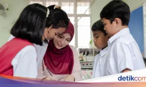 Mengungkap Rahasia Kelas Elite dan Pentingnya Pedagogi Humanis