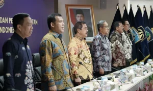Menteri Mengeluarkan Peringatan dan Keputusan Penting: Dari Pembentukan Mental Calon Manajer hingga Penanganan Investasi