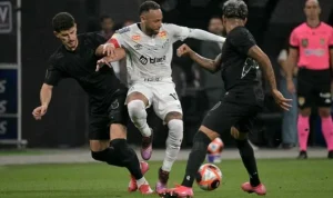 Neymar Cedera, Santos dan Coritiba Berlaga di Campeonato Brasileiro