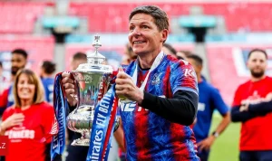 Oliver Glasner Siap Mengambil Alih Milan dengan Visi Baru