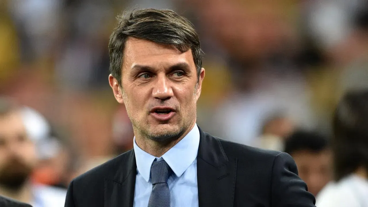 Paolo Maldini Siap Memimpin Timnas Italia Menuju Kesuksesan