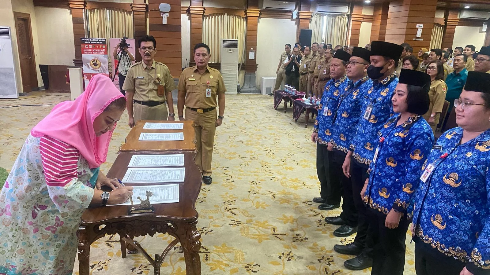 Pemerintah Dinilai Lambat dalam Penanganan Formasi CPNS, Guru Honorer dan ASN BerAKHLAK Jadi Sorotan