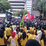 Pemerintahan Prabowo-Gibran Dalam Sorotan: Mahasiswa Turun ke Jalan Menuntut Perubahan