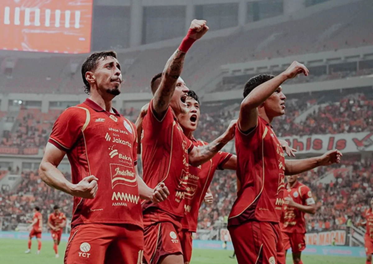 Persija Jakarta Siap Menghadapi Musim Baru: Lepas Pemain, Cari Pelatih Baru, dan Persiapan untuk Super League 2026-2027