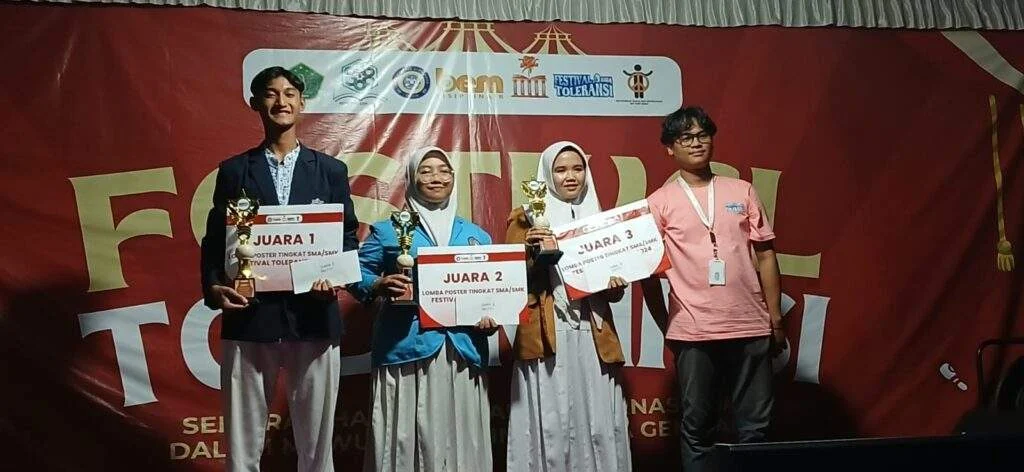 Prestasi Gemilang SMA Ar-Rohmah Putri dan SMAN 12 Bandar Lampung dalam Penerimaan PTN
