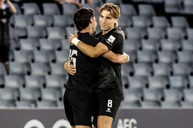 Puan Maharani Dukung Proses Naturalisasi Luke Vickery dan Mitchell Baker untuk Timnas Indonesia