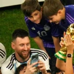 Raúl Jiménez Pecahkan Kutukan Piala Dunia dan Membuat Keluarga Bangga