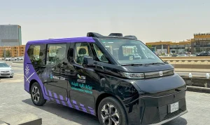 Robotaxi: Masa Depan Transportasi yang Hijau dan Cerdas, Tapi Apakah Aman?