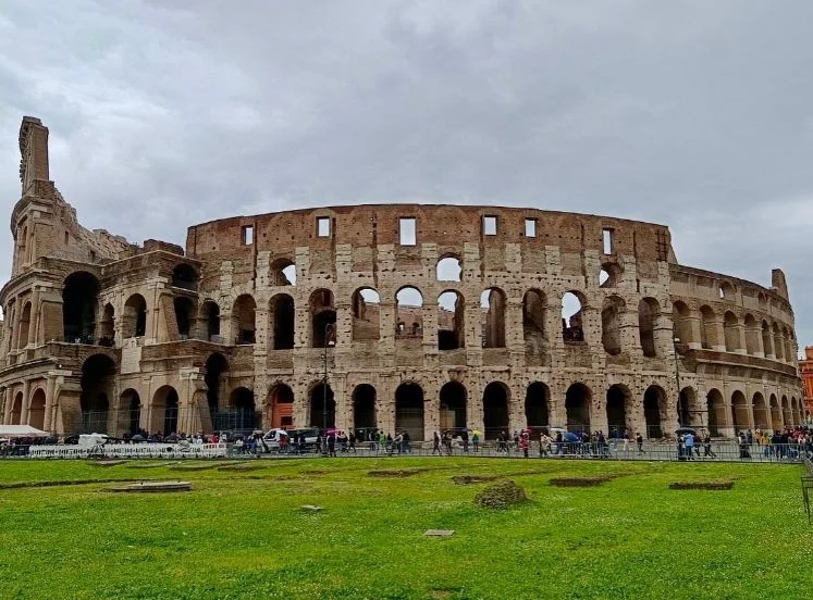 Roma Jadi Sorotan: Dari Sepak Bola Hingga Wisata Kota Bersejarah