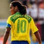Ronaldinho Kembali ke Dunia Sepak Bola di Usia 46 Tahun