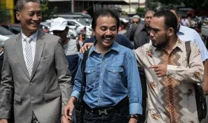 Roy Suryo dan Dr. Tifa Dibebaskan, Jokowi: Yang Penting Proses Hukum Berjalan!