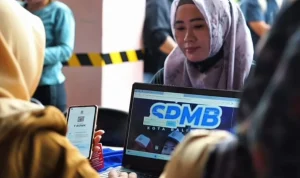 SPMB Balikpapan 2026: Proses Pendaftaran Berlangsung Lancar, Orangtua Siswa Antusias