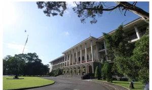 UGM, Pusat Pendidikan Berprestasi: Menelisik Profil Lulusan dan Jalur Masuk