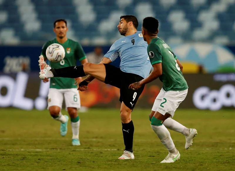 Uruguay Selamatkan Diri dari Kekalahan Berkat Gol Maxi Araujo