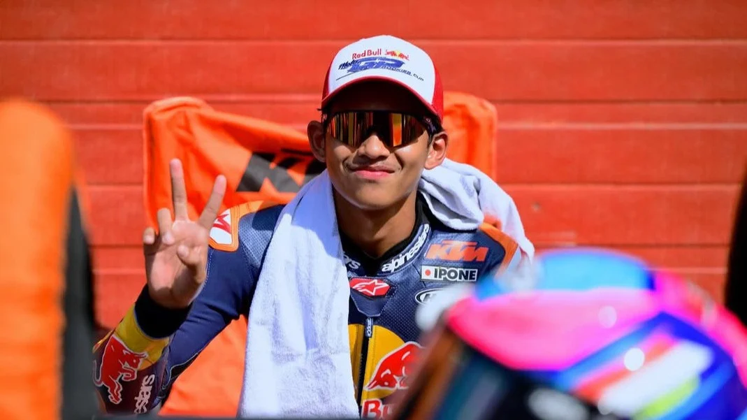 Veda Ega Pratama Tampil Ganas di Moto3 Italia 2026, Aksi Pembalap Muda Ini Menghebohkan