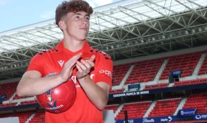 Víctor Muñoz Siap Bersinar di Piala Dunia dan Osasuna