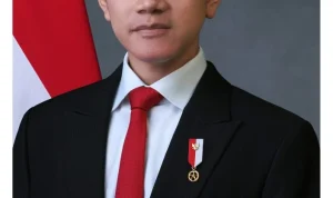 Wakil Presiden RI Gibran Rakabuming Raka Mengajak Mahasiswa Universitas Jenderal Soedirman dalam Kunjungan Kerja ke NTT dan Papua