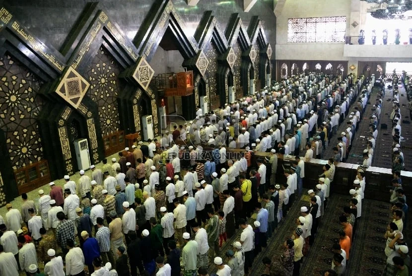 Waktu Sholat Jumat dan Keutamaan Muharram: Informasi Terkini untuk Umat Muslim