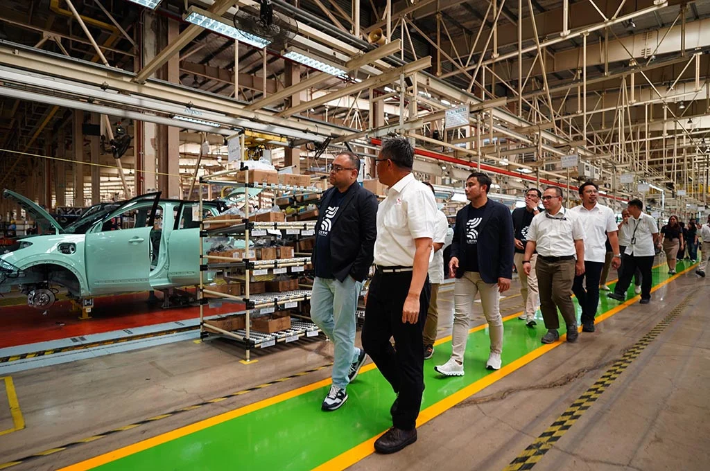 Wuling Motors Perkuat Ekosistem Kendaraan Listrik di Indonesia